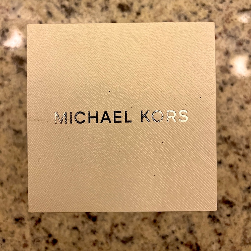 MICHAEL KORS GOLD WATCH